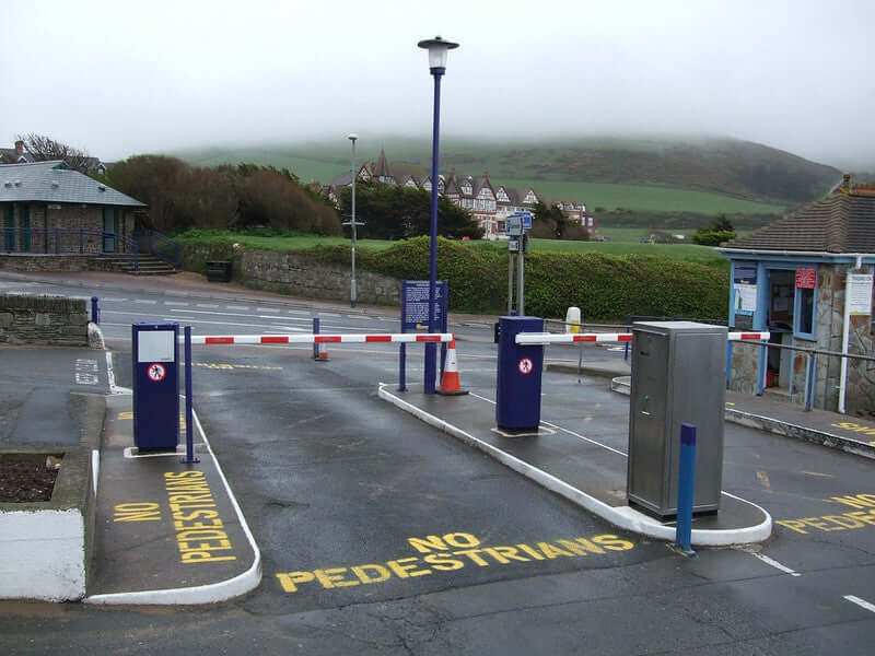 CPS200 Pay On Exit System with barriers and control terminals.