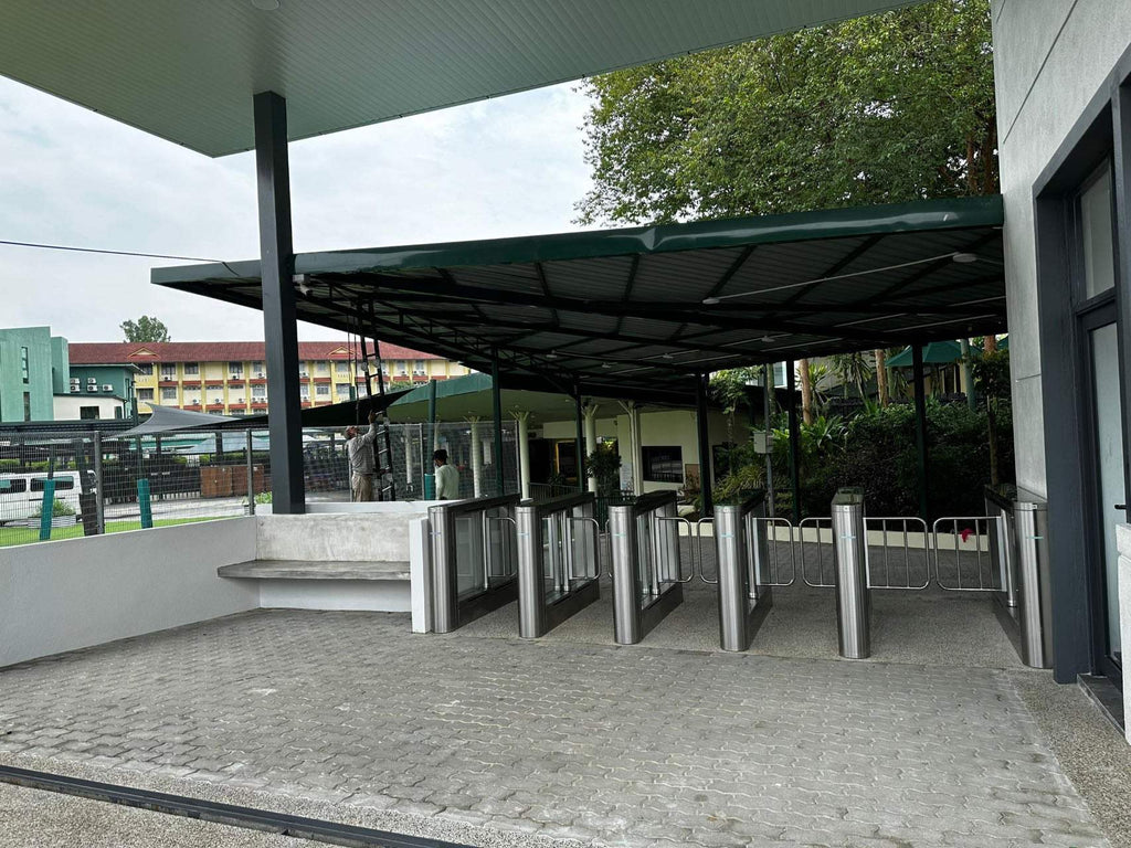 Evolve - ES200 External Speed Lane Gate