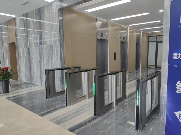 Evolve UK - PG600 Speed Lane Gate